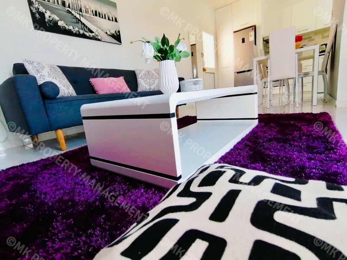 Lysia Sea-View Apartment Larnaca Bagian luar foto